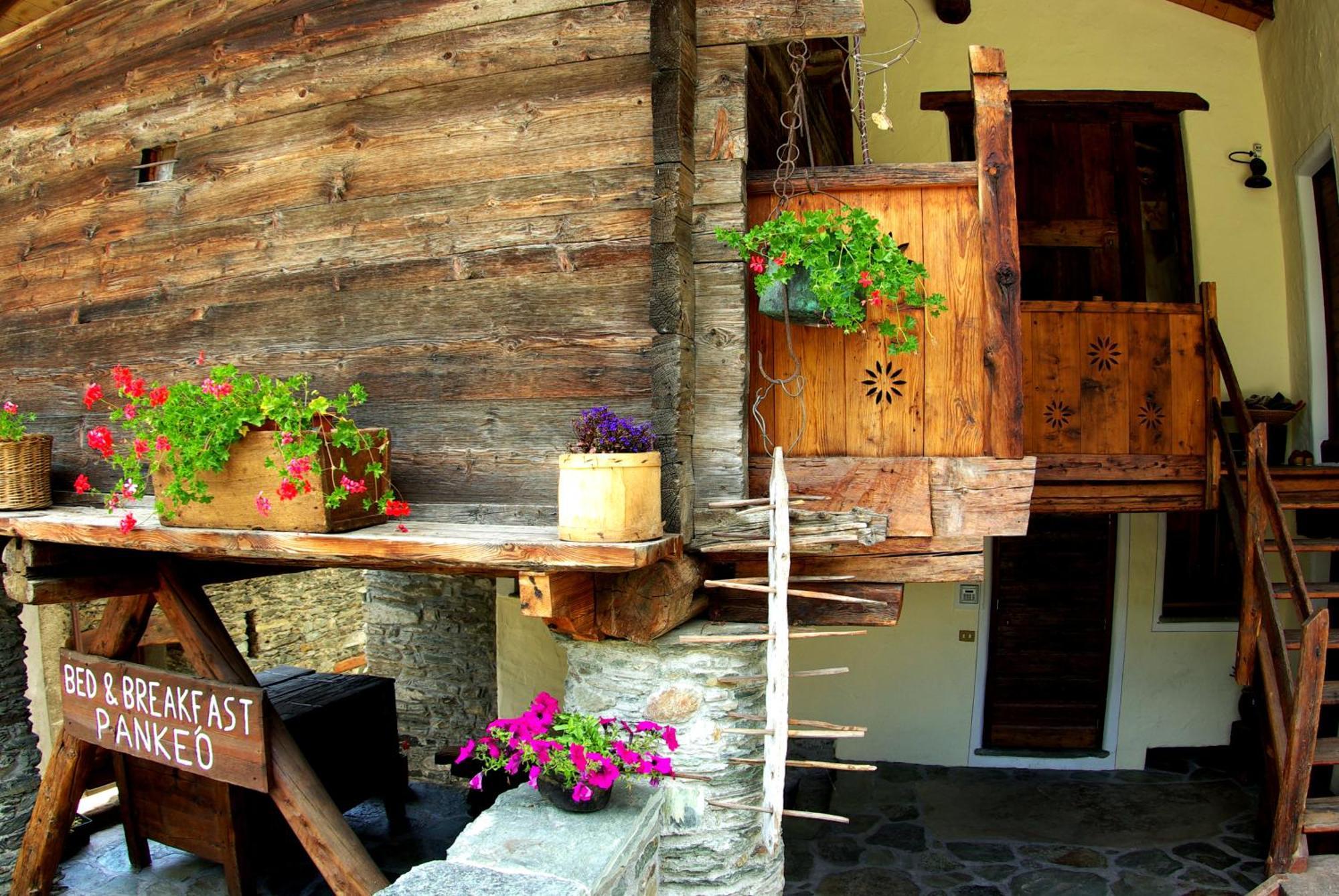 B&B A Pankeo Valtournenche Luaran gambar